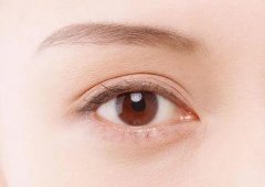 长春割双眼皮多少钱？双眼皮手术价格、注意事项汇总！