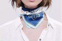 围脖的戴法有哪几种？它和围巾的戴法有什么不同？