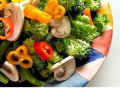 吃什么菜能减肥？4种健康美味的蔬菜你知道哪些？减肥晚餐建议~