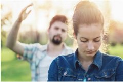 男友不会关心人感觉心累怎么办？该分手吗？听听过来人的建议！