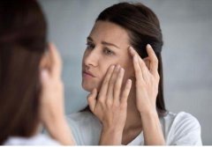 皮肤黑粗糙怎么办？教你几招轻松改善皮肤暗沉粗糙！很管用！