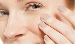 如何消除眼部细纹？6个实用有效的方法！不允许有人不知道！