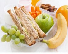 减肥午餐吃什么？减肥午餐这么吃想不瘦都难！