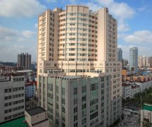 上海九院开眼袋多少钱？