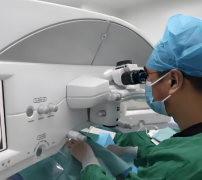 飞秒激光近视手术多少钱一次？了解费用标准，查看科普信息